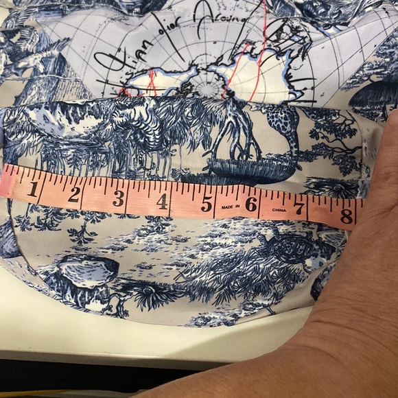 Christian Dior Around The World String Pouch - Picture 11 of 12